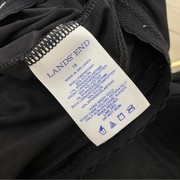 Lands’ End Black High Neck Halter top Swimsuit Sz 18 - Picture 3 of 5